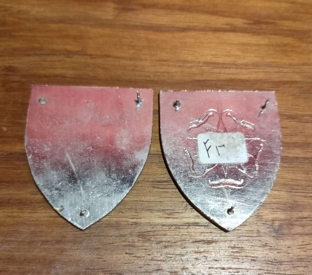 Group 39 HQ shoulder flashes