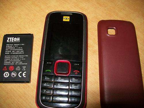 ZTE-G R221S Candy Bar Red Cellphone