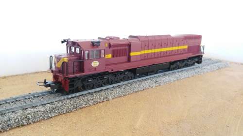 SAR LIMA CLASS 34     NO 34228       DIESEL    LOCO