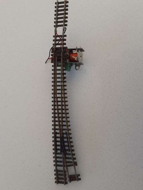 PECO POINT LH WITH  SOLENOID  N GAUGE