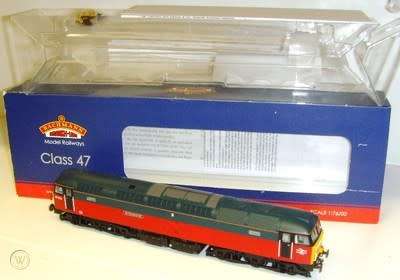 BACHMANN Class 47/4 47474 `Sir Rowland Hill` in Parcels Red and Grey