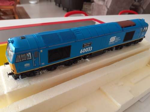 Hornby Class 60  `Tees Steel Express` in British Steel Blue