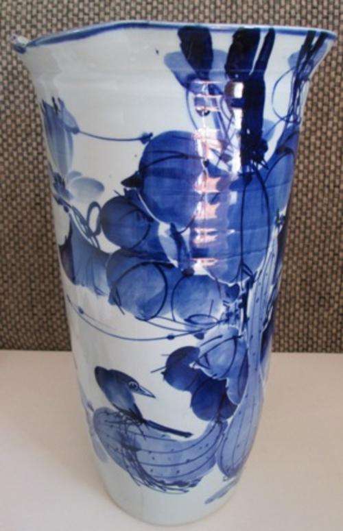 Exquisite Large Blue & White Bird and Leaves Design Chinese Vase