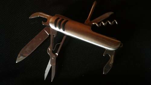 Bundle of Flick Knifes and multi tool Knifes