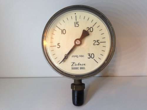 VINTAGE BAKELITE AND METAL VACUUM GAUGE -  DOBBIE BROS - GREAT DISPLAY PIECE -