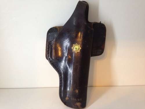 VINTAGE SAP REVOLVER HOLSTER - GREAT ITEM -