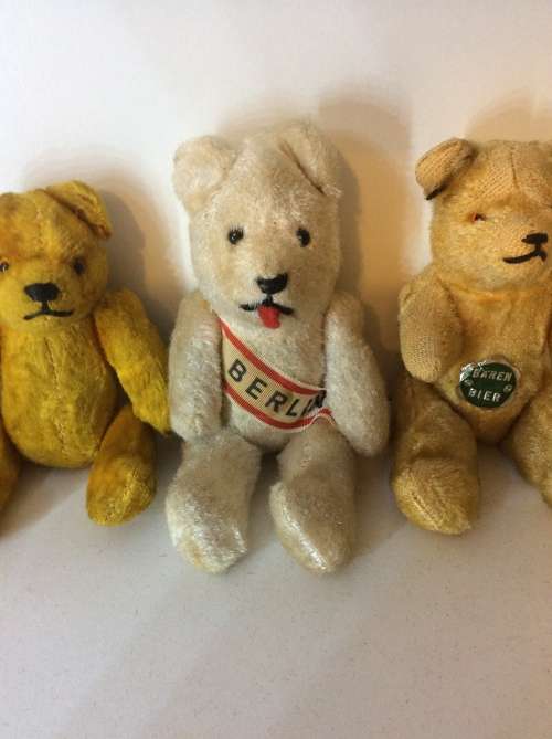 THREE SMALL GERMAN TEDDY BEARS - LIMBS MOVES WITH WIRE - RARE COLLECTION FOR ONE BID -