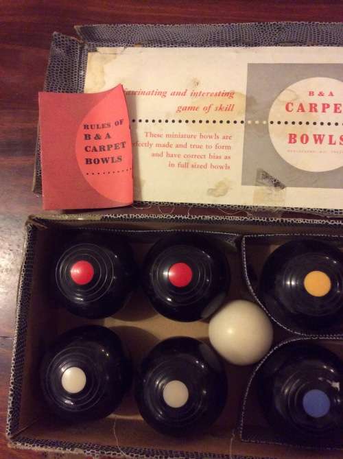 VINTAGE SET OF B&A ENGLISH CARPET BOWLS  - AMAZING FIND -