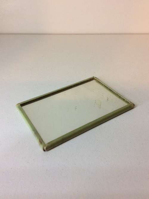 SINGER BRANDED SMALL MIRROR - 7.5cm x 5cm  - GREAT ITEM -