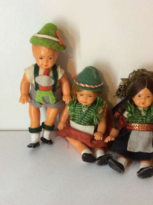 SET FOUR OLD AND RARE WEST GERMAN BAKERLITE DOLLS - 8cm TALL - RARE FIND -