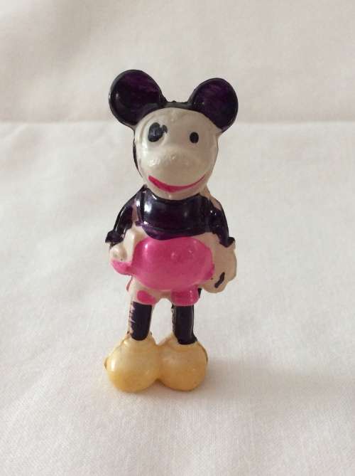 PRE 1960s JAPAN MADE CELLULOID MICKEY MOUSE - 6 cm HIGH  - VERY RARE FIND -