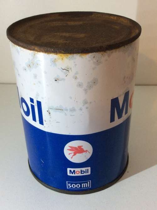 SEALED 500ml MOBILOIL OLD  TIN - GREAT FIND -