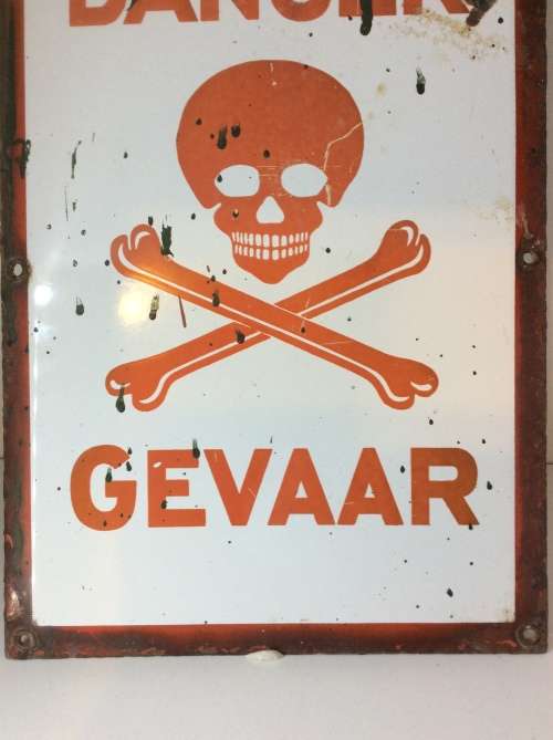 OLD ENAMEL SIGN - DANGER / GEVAAR - LARGE SIGN 33cm by 23cm - AMAZING ITEM -