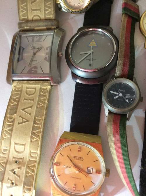 ESTATE LOT - 19 OLD/VINTAGE LADIES WATCHES - NONE TESTED - GREAT NAMES HERE - ALL ONE BID -