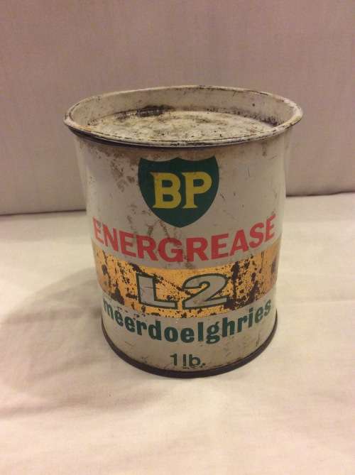 VERY OLD BP ONE POUND ENERGREASE OIL TIN - GREAT FIND -
