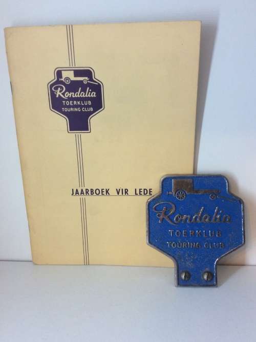 OLD RONDALIA CLUB BADGE & YEARBOOK - GREAT FIND -