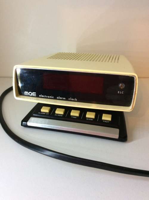 RETRO 1980s DIGITAL ALARM CLOCK - STILL WORKING - GREAT FIND -