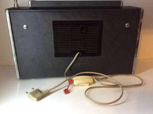 1965 GRUNDIG - OCEAN BOY 3000 TRANSISTOR RADIO - WORKING - AMAZING - PLEASE READ DESCRIPTION -