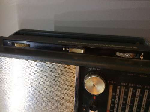 1965 GRUNDIG - OCEAN BOY 3000 TRANSISTOR RADIO - WORKING - AMAZING - PLEASE READ DESCRIPTION -