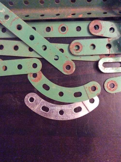 VINTAGE MECCANO ENGLAND - MASSIVE JOBLOT - ALL FOR ONE BID - GREAT FIND -
