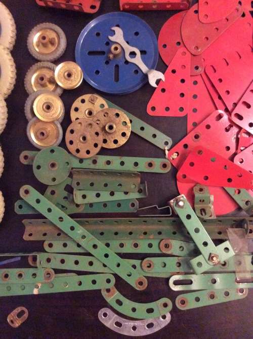 VINTAGE MECCANO ENGLAND - MASSIVE JOBLOT - ALL FOR ONE BID - GREAT FIND -