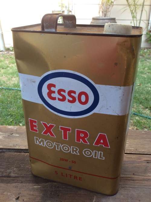 ESSO SOUTH AFRICAN FIVE LITER  - OIL TIN - SUPER RARE -