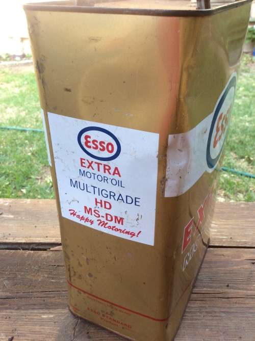 ESSO SOUTH AFRICAN FIVE LITER  - OIL TIN - SUPER RARE -