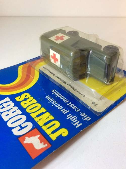 NEW OLD STOCK - 1973 CORGI LAND ROVER AMBULANCE - SEALED -