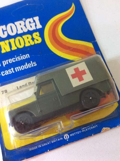 NEW OLD STOCK - 1973 CORGI LAND ROVER AMBULANCE - SEALED -