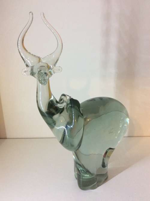 NGWENYA SWAZILAND GLASS SCULPTURE - GREEN WATER BUCK  - 20cm HIGH -