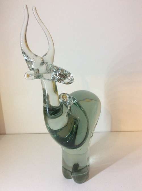 NGWENYA SWAZILAND GLASS SCULPTURE - GREEN WATER BUCK  - 20cm HIGH -