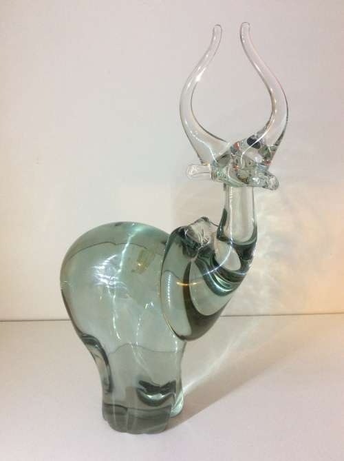 NGWENYA SWAZILAND GLASS SCULPTURE - GREEN WATER BUCK  - 20cm HIGH -