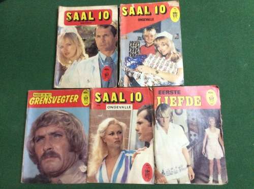 1970s AFRIKAANS 5 PICTURE BOOKS - BID PER BOOKLET TO TAKE THE LOT - CONDITION WELL READ -