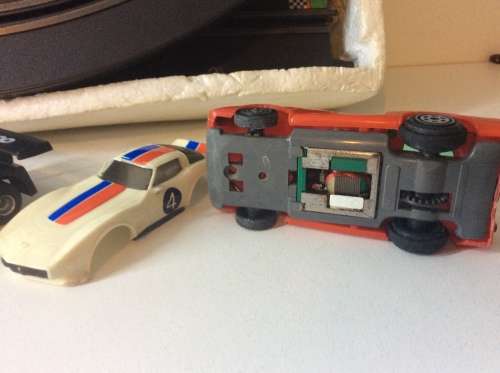 VINTAGE POLISTILL ELECTRIC RACE SLOT CAR CIRCUIT - WORKING - GREAT OLD TOY SET -