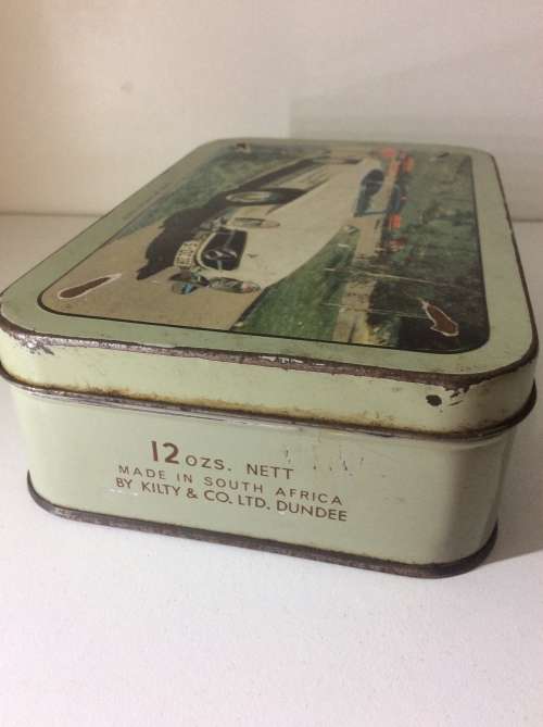 OLD KILTYS TOFFEE TIN FROM THE 1950s - MERCEDES BENZ ROADSTER -
