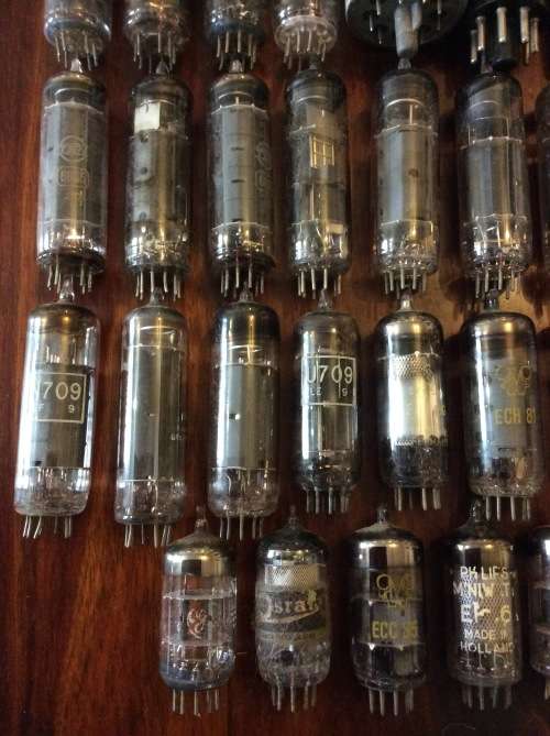 42 OLD RADIO VALVES/TUBES - NOT TESTED - BID PER VALVE TO TAKE ALL 42 -