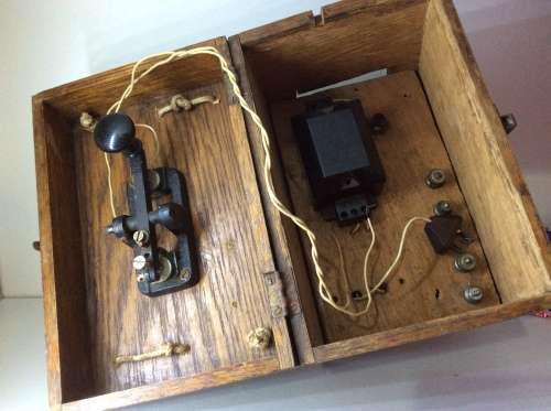 1910s to 1920s EDISON BEL CRYSTAL RADIO CASE - CONVERTED WITH MORSE CODE KEY - SPECIAL ITEM -