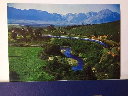 BLUE TRAIN - 1970s BILINGUAL HISTORY BOOKLET WITH STUNNING POSTCARD -