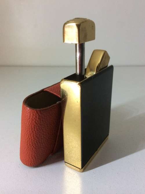 A RARE VINTAGE PERFUME ATOMIZER SPRAYER CONSUL - MADE IN GERMANY 50'S