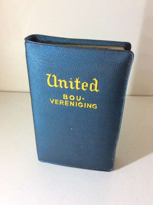 UNITED VINTAGE SAVINGS BANK - NO KEY BUT GREAT CONDITION -