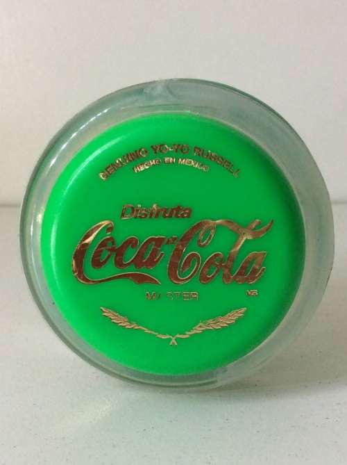 RUSSELL YO YO - MADE IN MEXICO GREEN WITH GOLD WRITING -