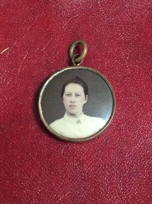 LATE 1800s MINIATURE PICTURE LOCKET - BRASS - WHAT A UNIQUE ITEM -