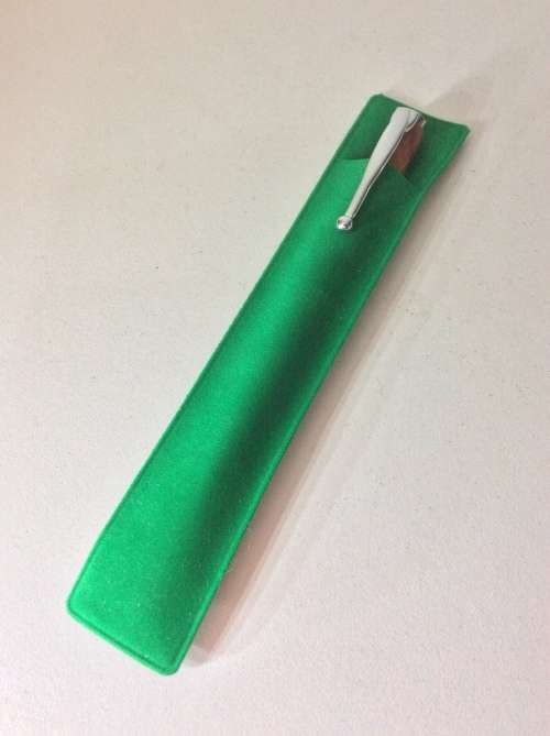 RED RIVER GUM WOOD PEN - L&L WOOD TURNERS - NEW HAND MADE WITH TWIST MECHANISM - BEAUTIFUL GIFT -