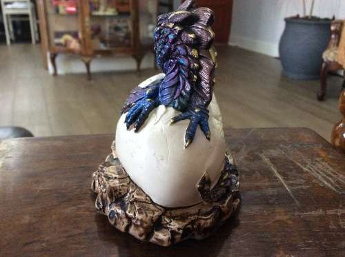 WINDSTONE EDITION - BABY DRAGON HATCHLING - CALIFORNIA USA CERAMIC - 1984 -