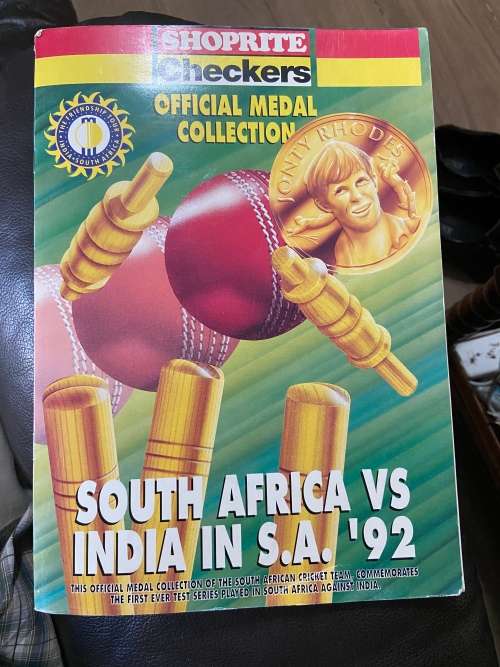 COMPLETE SET 1992 CRICKET COINS