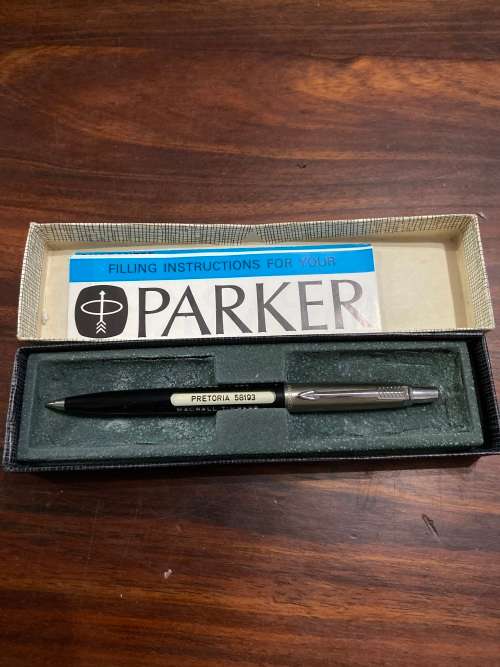 OLD ADVERTISING PARKER PEN IN BOX