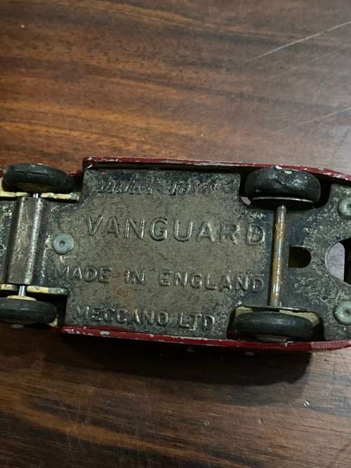 DINKY TOYS VANGUARD