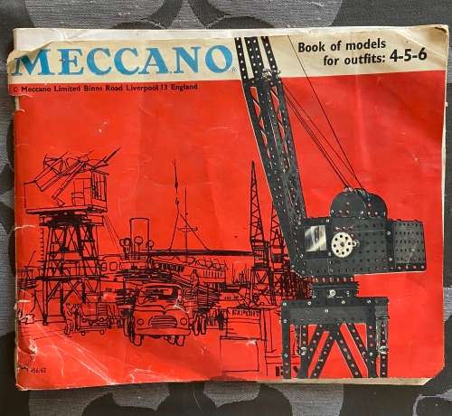 LARGE ENGLAND MECCANO COLLECTION - MANUALS AND TIN INCLUDED - ALL ONE BID -