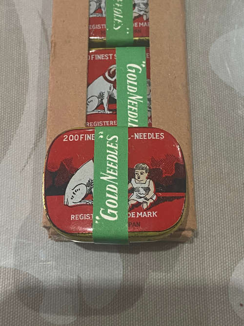 5 sealed gramophone needle tins