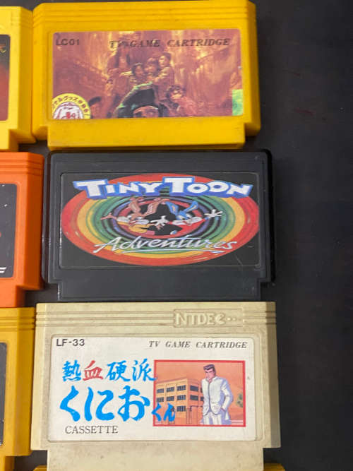 19 OLD NIS 8bit GAMES - SOME GREAT TITLES - ALL ONE BID -